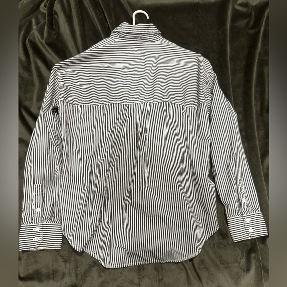 AE Button Up - Picture 3 of 6